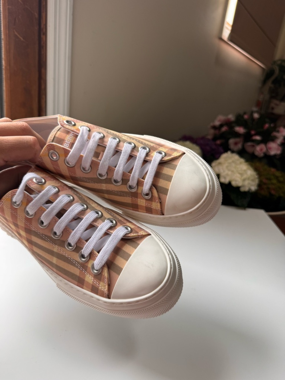 Burberry Check Platform Sneakers – Size EU 39.5 (Fits ~40) – Made in Italy - Picture 7 of 11